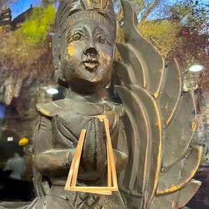 Rose Gold Kendra Scott Hoop Earrings